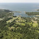 Strandby Kaeringsund Huvilat