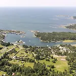 Huvilat Strandby Kaeringsund