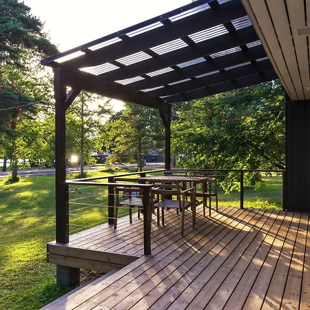 Strandby Kaeringsund Willa Eckero