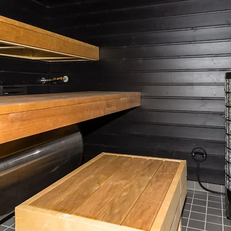 Willa Strandby Kaeringsund Eckero