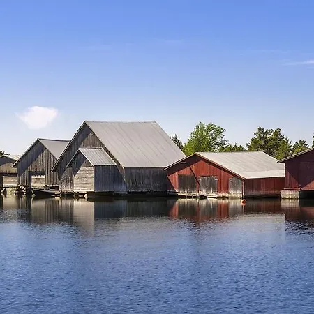 Strandby Kaeringsund * 에케로